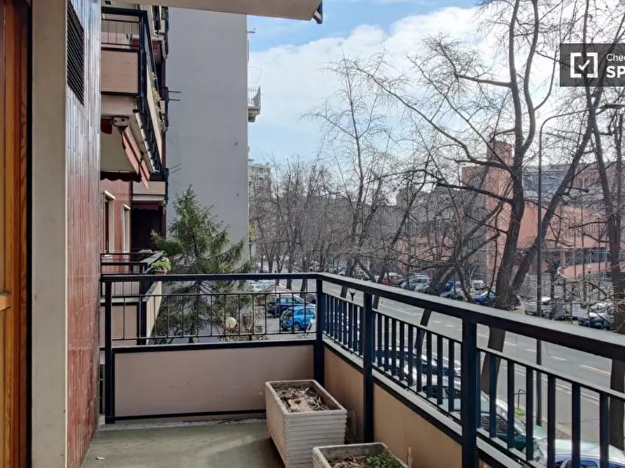 Immagine 6 di Camera condivisa in affitto  in Via Nicola Piccinni a Milano