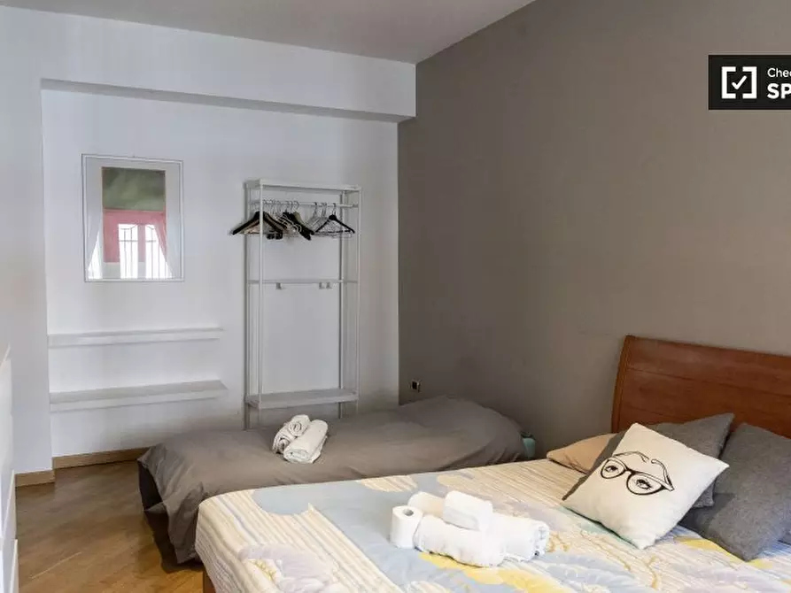 Immagine 15 di Camera condivisa in affitto  in Via Tigrè a Roma