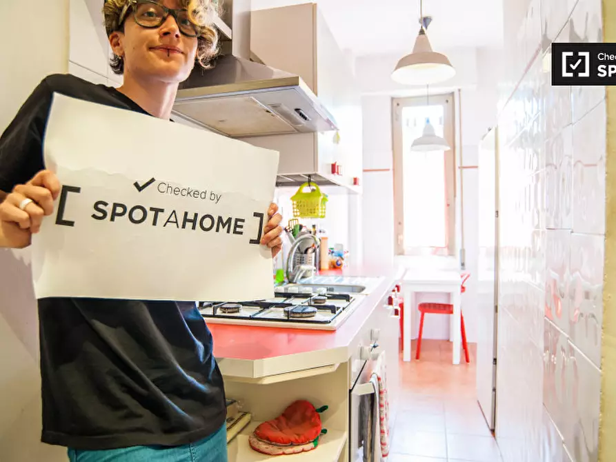 Immagine 2 di Camera condivisa in affitto  in Viale dello Scalo San Lorenzo a Roma