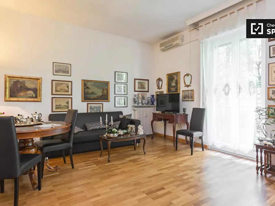 Immagine 1 di Appartamento in affitto  in Via Leon Battista Alberti a Milano