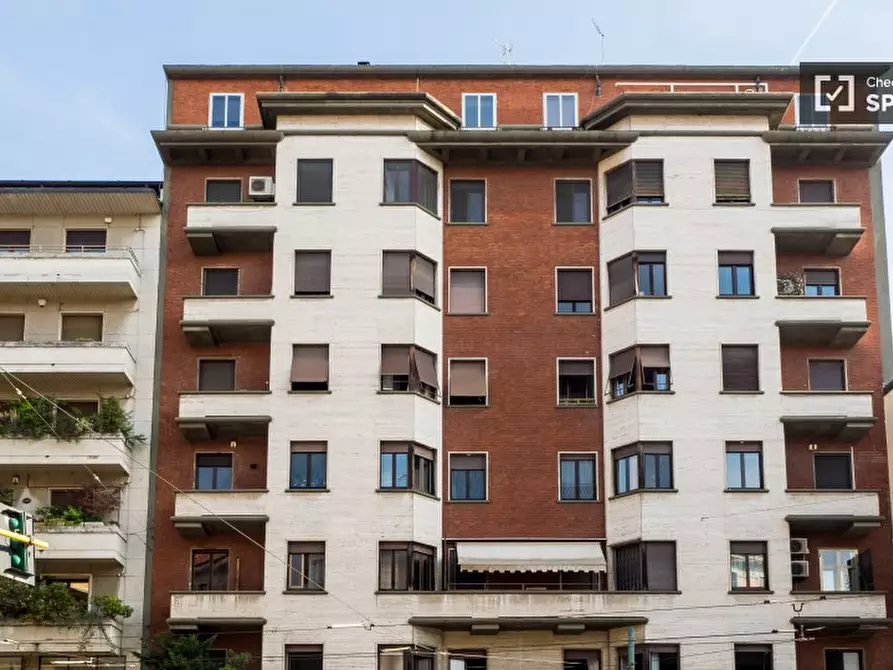 Immagine 17 di Ufficio in affitto  in Via Cuneo a Milano