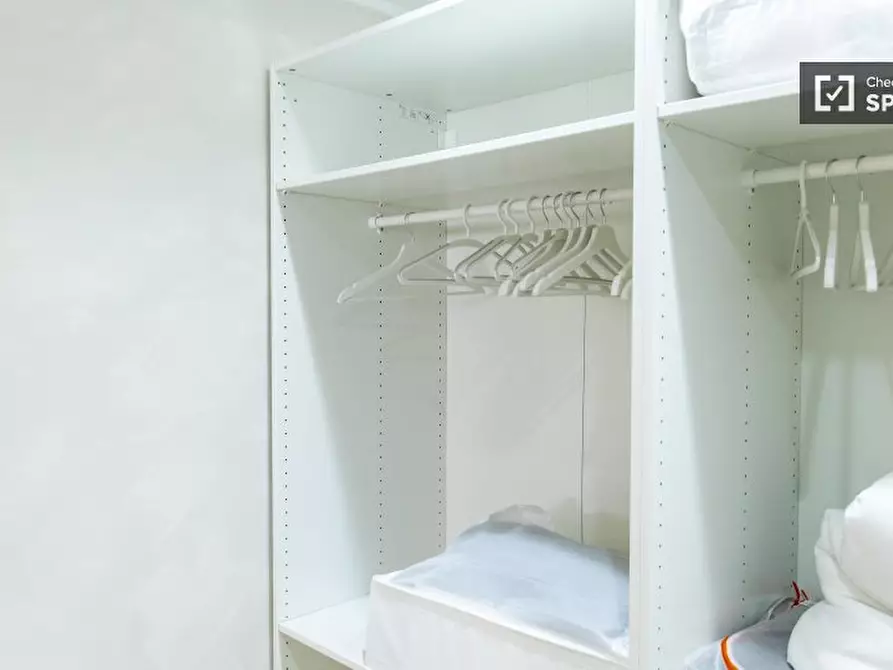 Immagine 6 di Ufficio in affitto  in Via Tuscolana a Roma