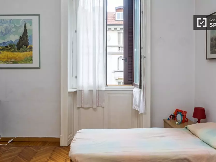 Immagine 4 di Camera condivisa in affitto  in Via Leone Tolstoi a Milano