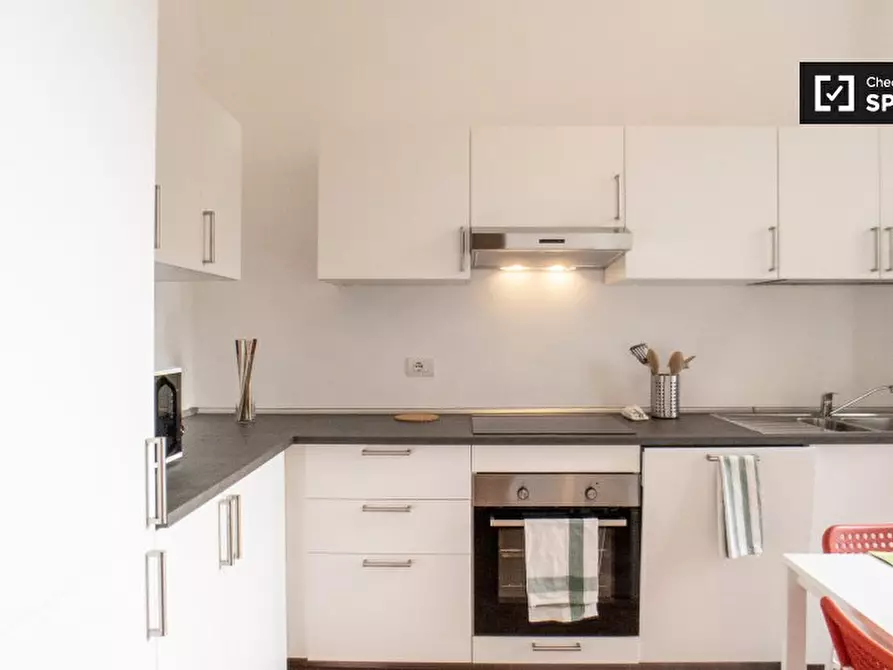 Immagine 14 di Camera condivisa in affitto  in Via Pinturicchio a Milano