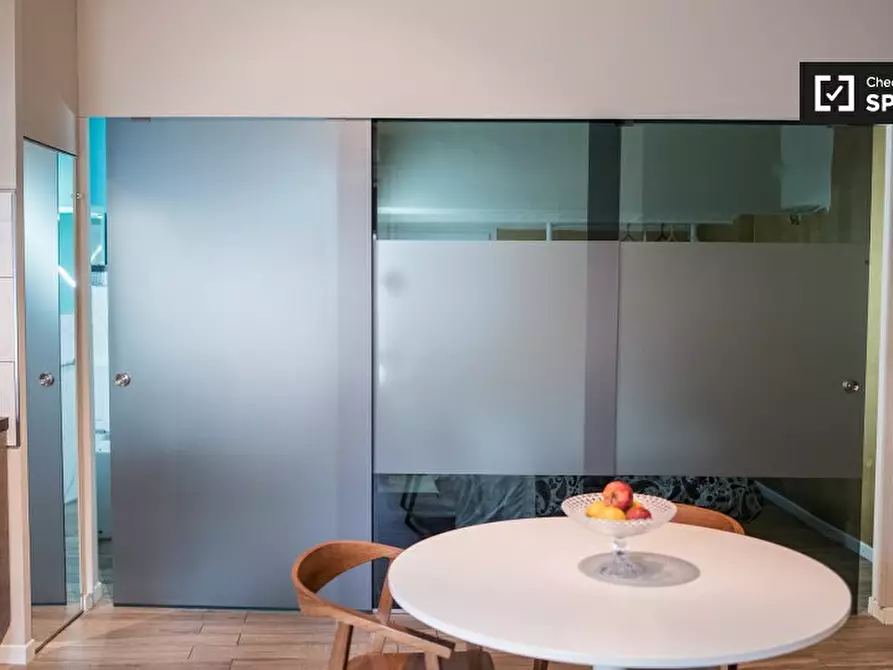 Immagine 4 di Appartamento in affitto  in Via San Donato a Bologna