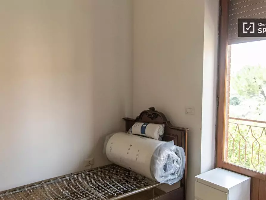 Immagine 1 di Camera condivisa in affitto  in Vicolo delle Lucarie a Roma