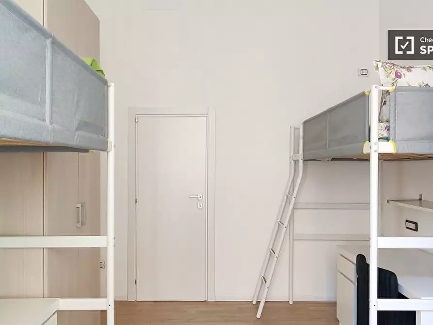 Immagine 11 di Camera condivisa in affitto  in Via Mac Mahon a Milano