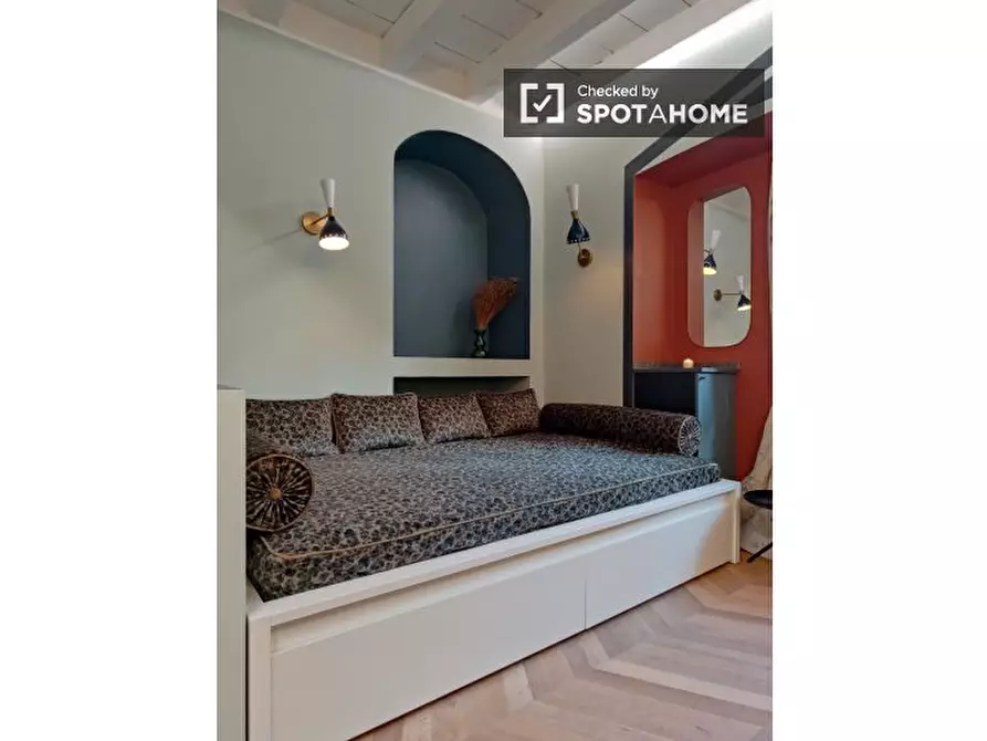 Immagine 4 di Ufficio in affitto  in Viale Piave a Milano