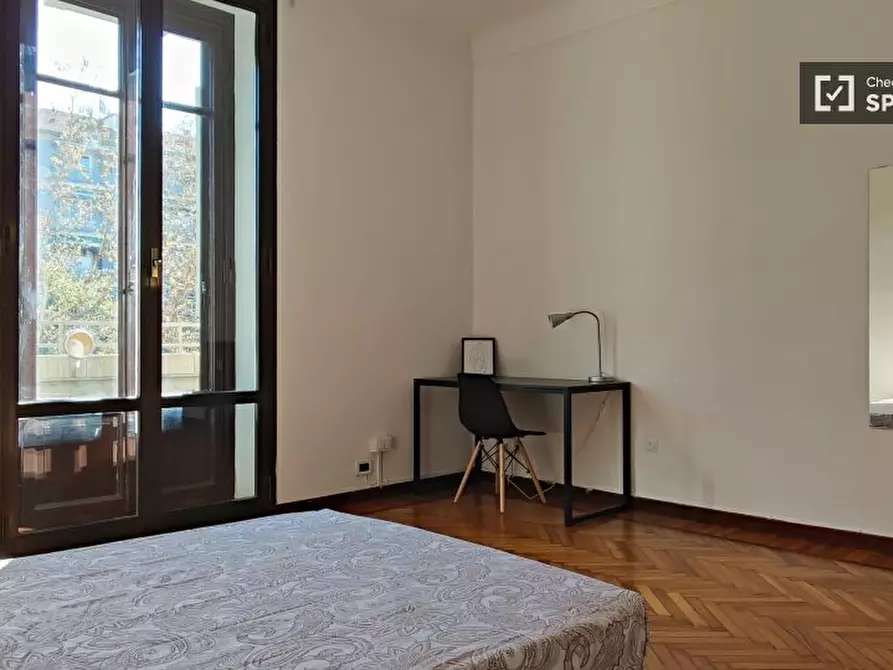 Immagine 4 di Camera condivisa in affitto  in Viale Campania a Milano