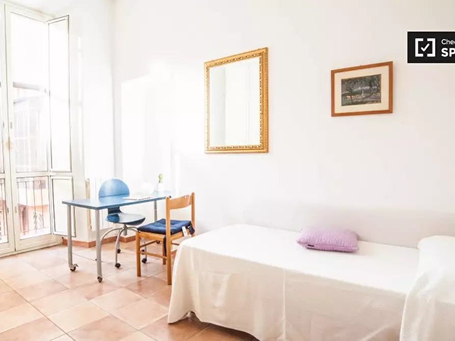 Immagine 7 di Appartamento in affitto  in Via Principe Amedeo a Roma