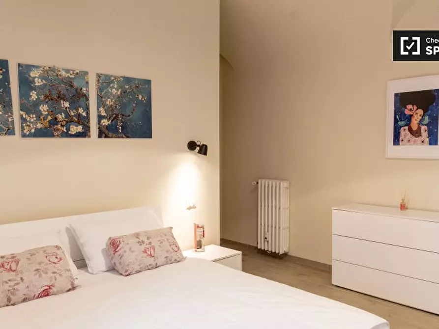 Immagine 12 di Appartamento in affitto  in Via la Spezia a Roma