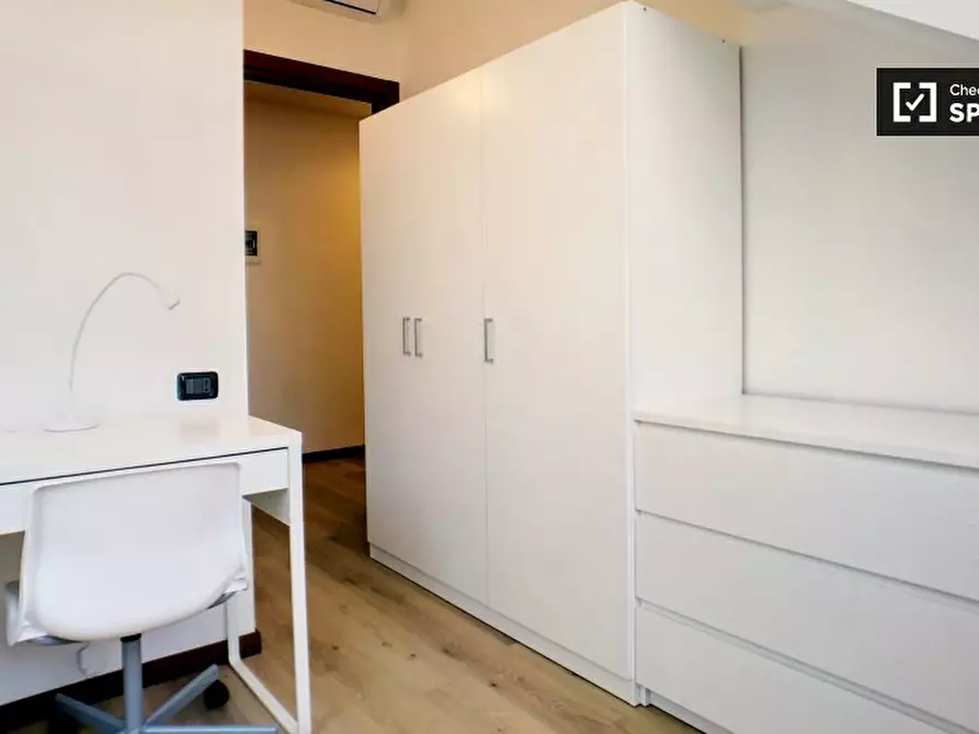 Immagine 4 di Camera condivisa in affitto  in Via Santa Maria Podone, 20123 Milano MI, Italy a Milano