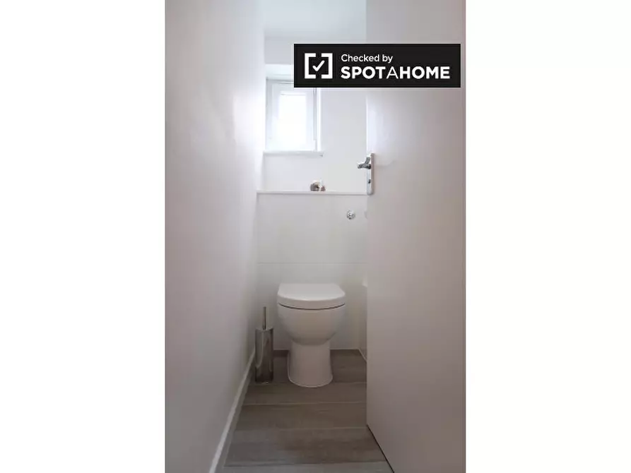 Immagine 14 di Camera condivisa in affitto  in Cambridge Heath Road a Poplar