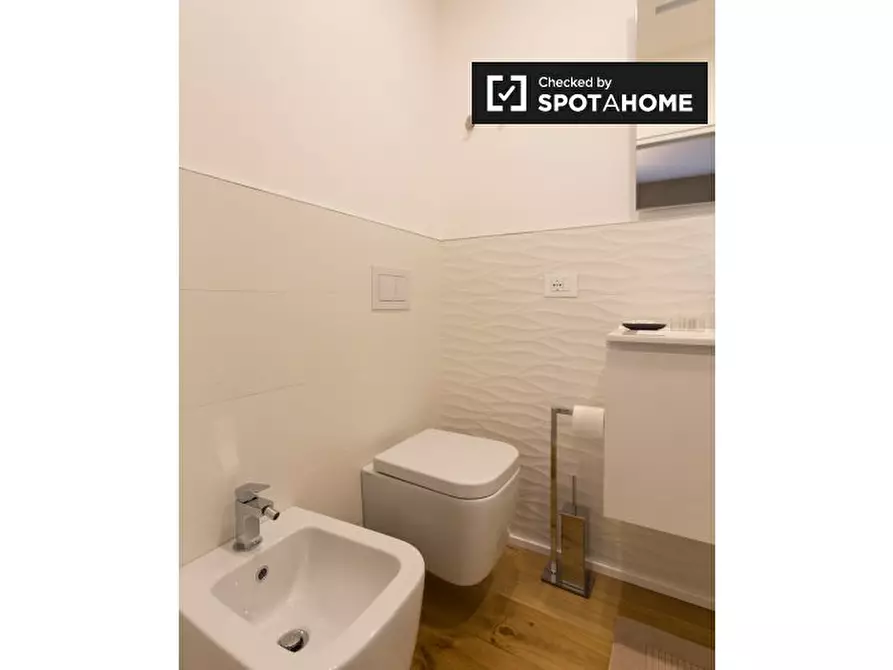 Immagine 11 di Appartamento in affitto  in Corso Buenos Aires, 20124 Milano MI, Italy a Milano