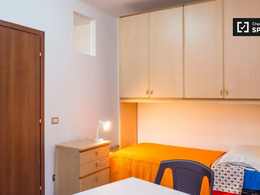 Immagine 17 di Camera condivisa in affitto  in Via Giovanni Ameglio a Milano