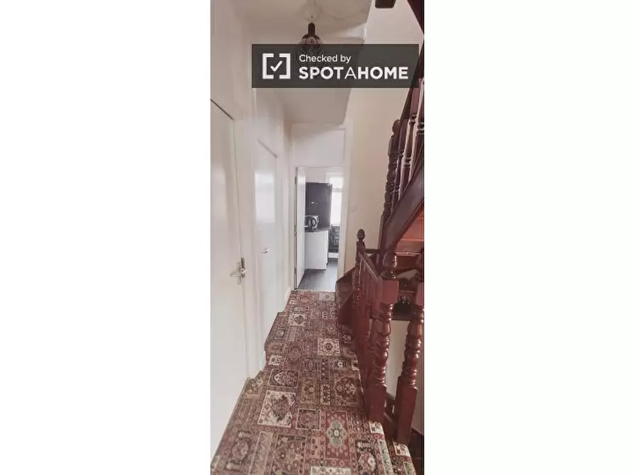 Immagine 14 di Camera condivisa in affitto  in Blackbush Ave, Romford RM6 5TU, UK a Barking