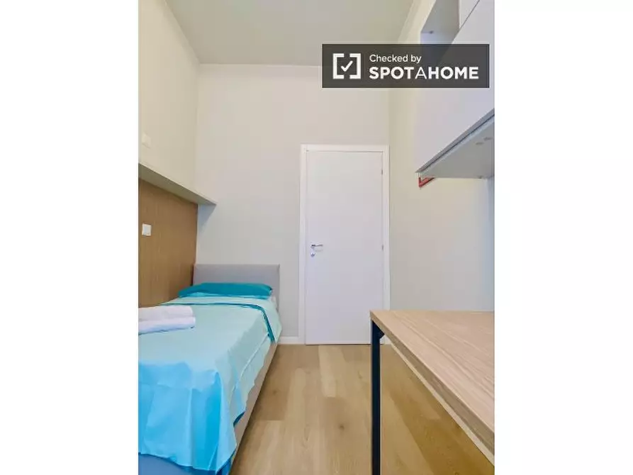 Immagine 16 di Appartamento in affitto  in Via Olmetto a Milano