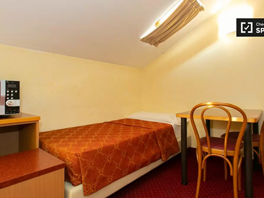 Immagine 8 di Ufficio in affitto  in Via Privata Ettore Paladini a Milano