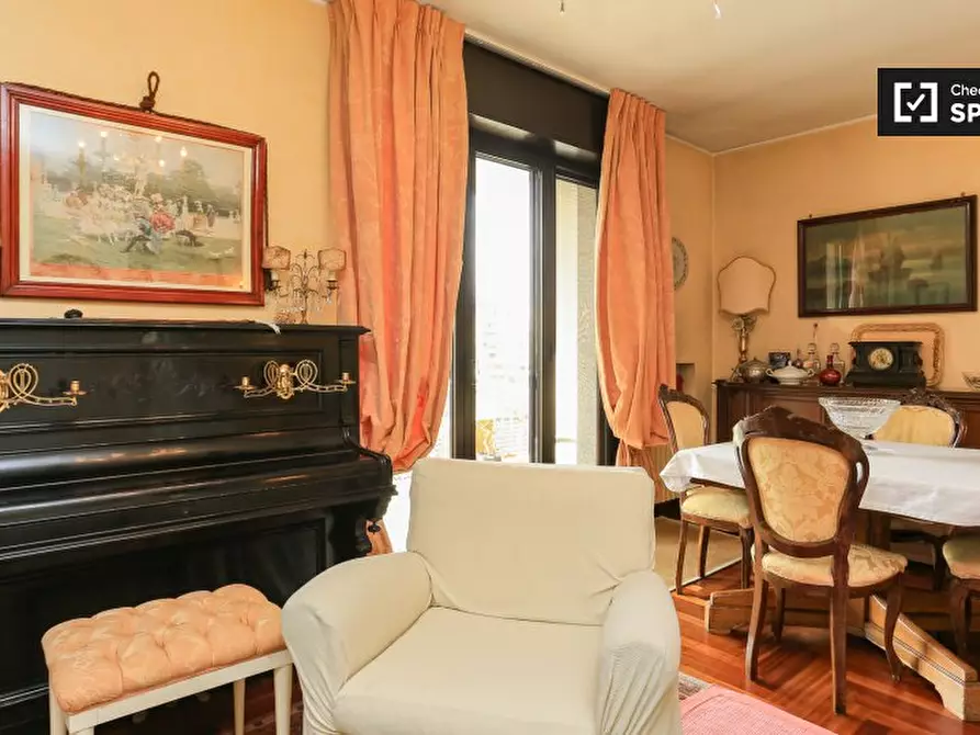 Immagine 11 di Camera condivisa in affitto  in Via Martiri Cefalonia a San Donato Milanese