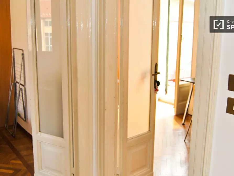 Immagine 14 di Camera condivisa in affitto  in via Macchi a Milano