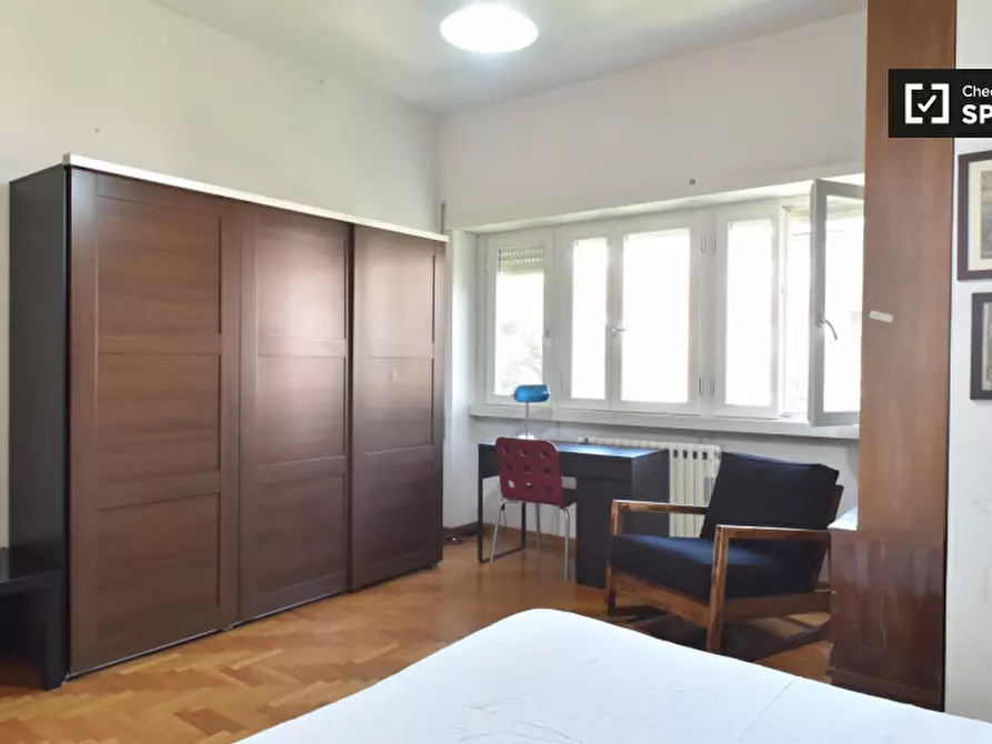 Immagine 3 di Camera condivisa in affitto  in Via Pienza a Roma