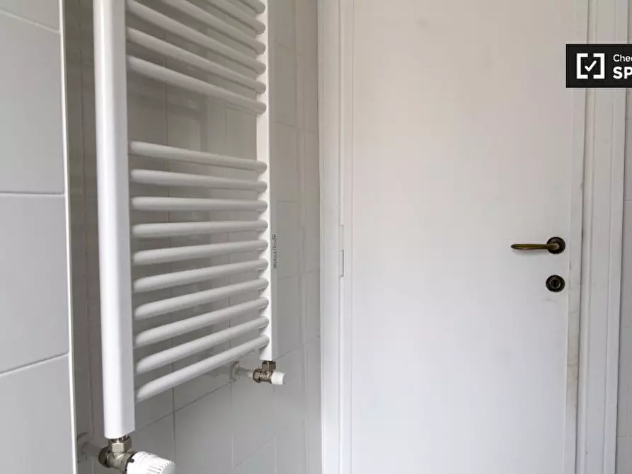 Immagine 14 di Camera condivisa in affitto  in Via di Boccea a Roma