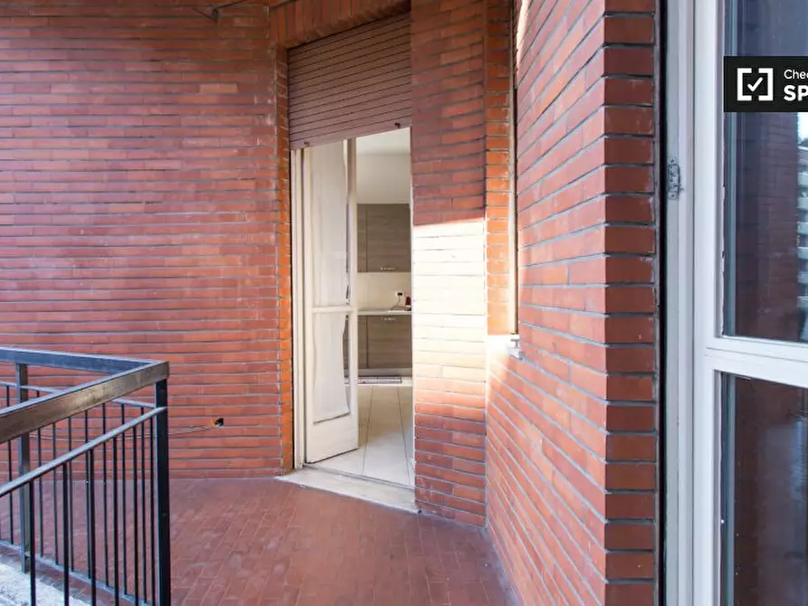 Immagine 5 di Camera condivisa in affitto  in Largo Isabella d'Aragona a Milano