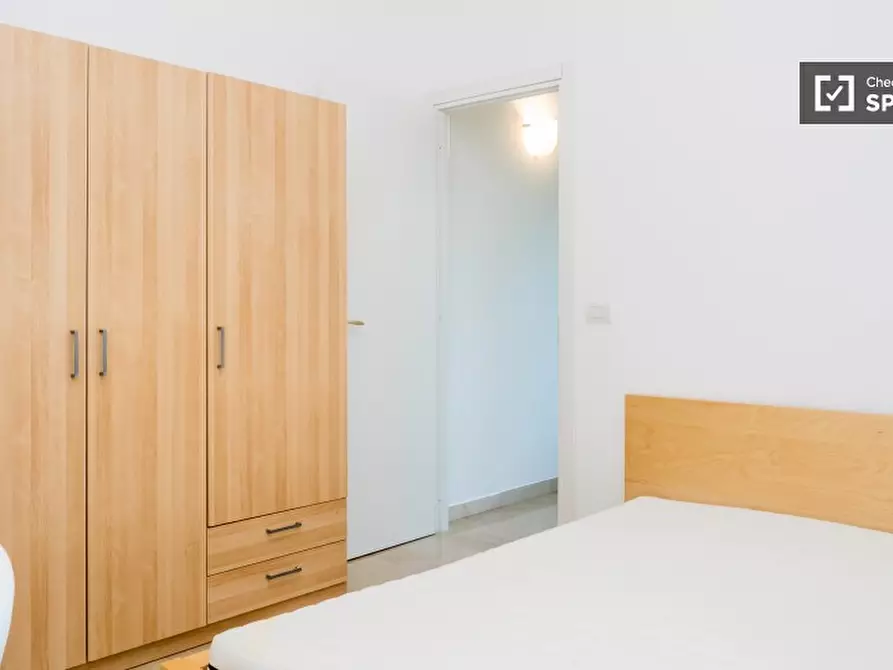 Immagine 13 di Camera condivisa in affitto  in Largo Isabella d'Aragona a Milano