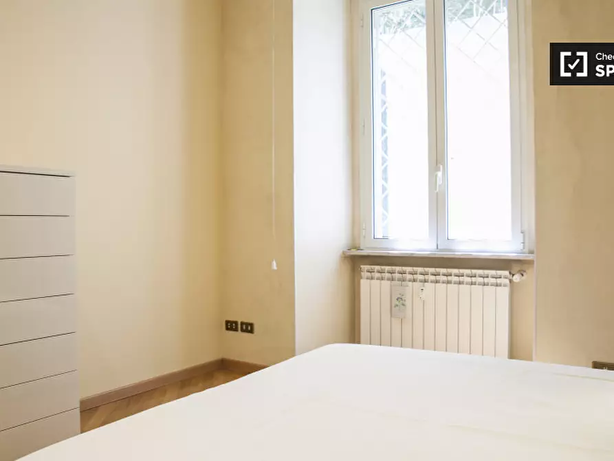 Immagine 3 di Camera condivisa in affitto  in Via Piediluco a Roma
