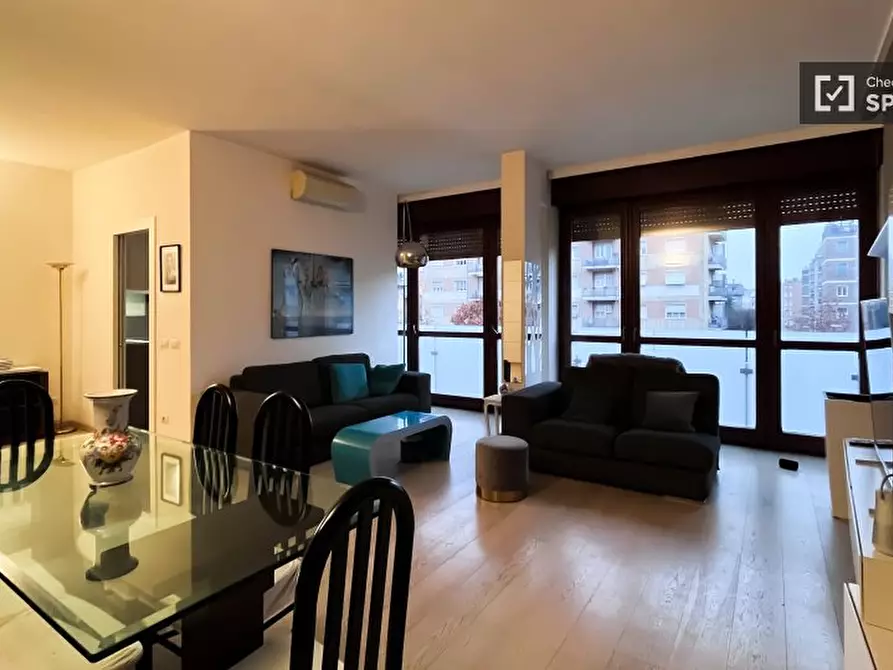 Immagine 5 di Appartamento in affitto  in Viale Campania a Milano