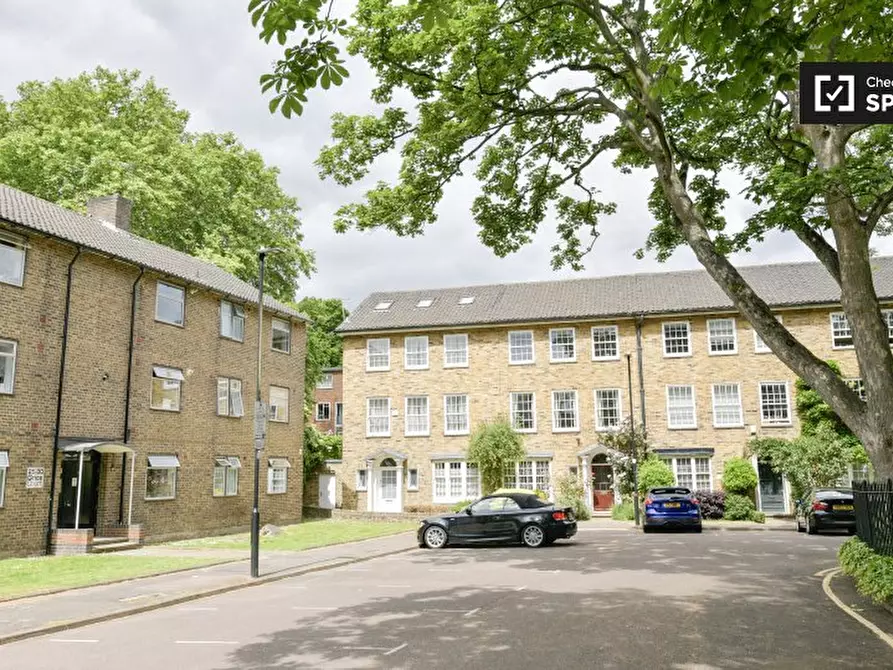 Immagine 12 di Camera condivisa in affitto  in Grice Court a Islington