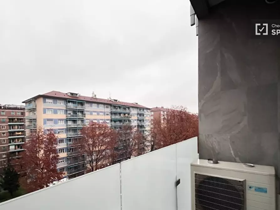 Immagine 15 di Appartamento in affitto  in Viale Campania a Milano