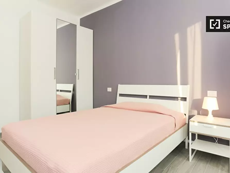 Immagine 5 di Camera condivisa in affitto  in Piazza Firenze a Milano