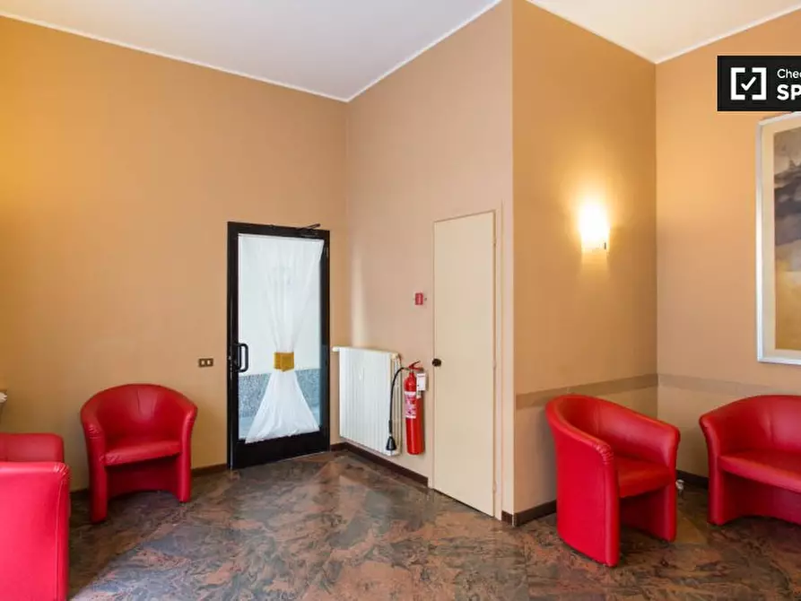 Immagine 10 di Ufficio in affitto  in Via Lepontina a Milano