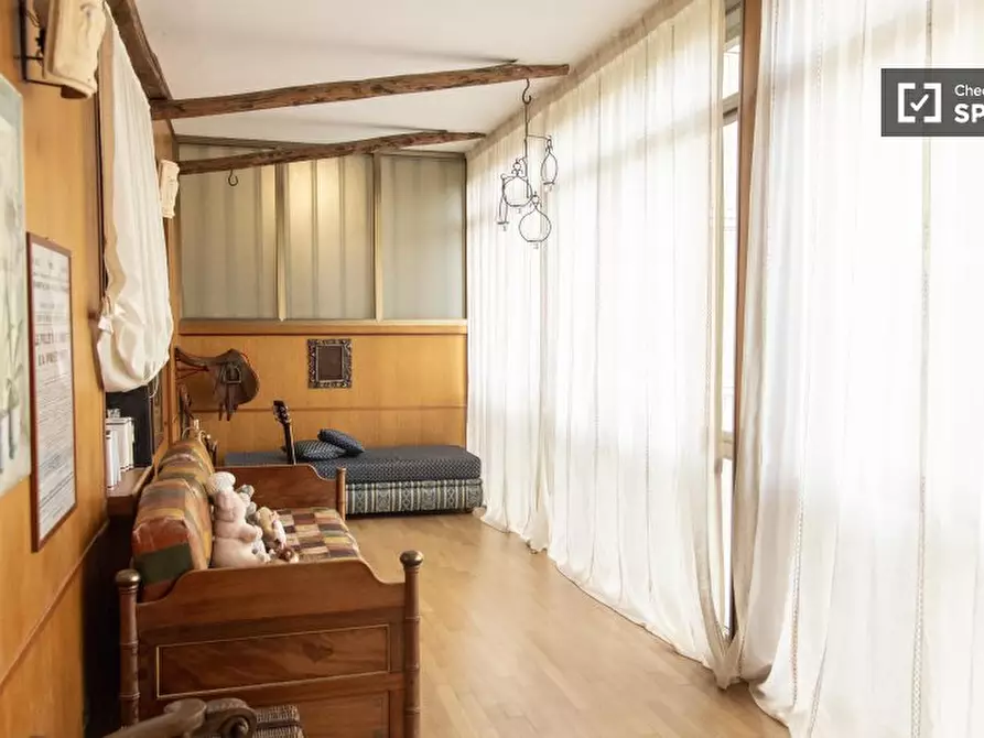 Immagine 11 di Appartamento in affitto  in Via Guido de Ruggiero a Roma