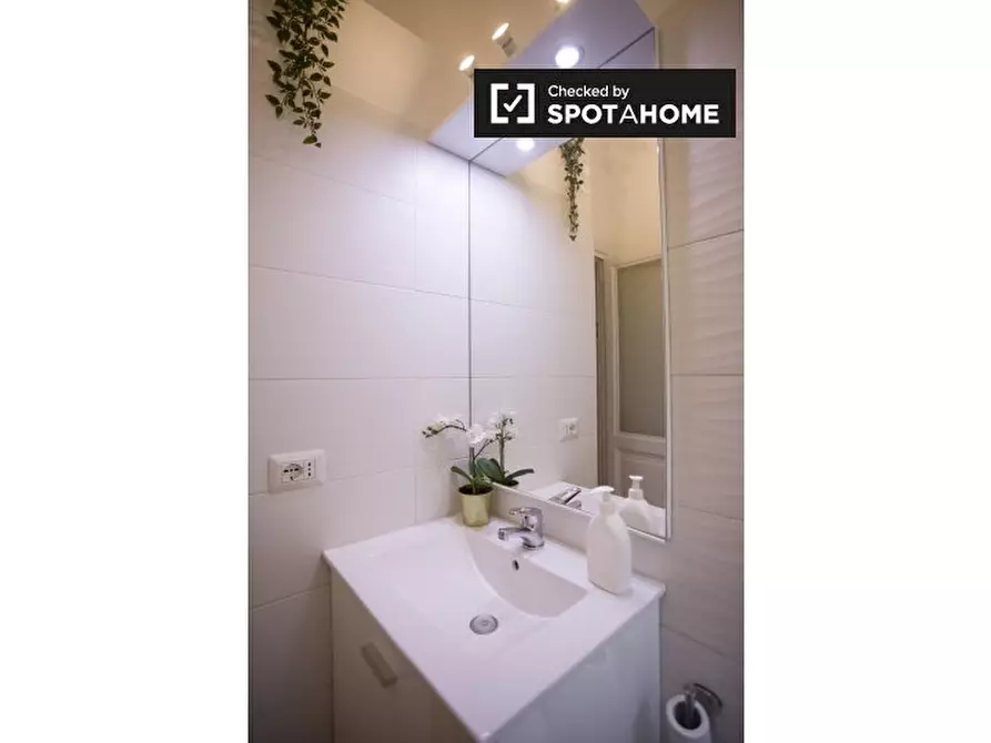 Immagine 13 di Appartamento in affitto  in Via Ottaviano a Roma