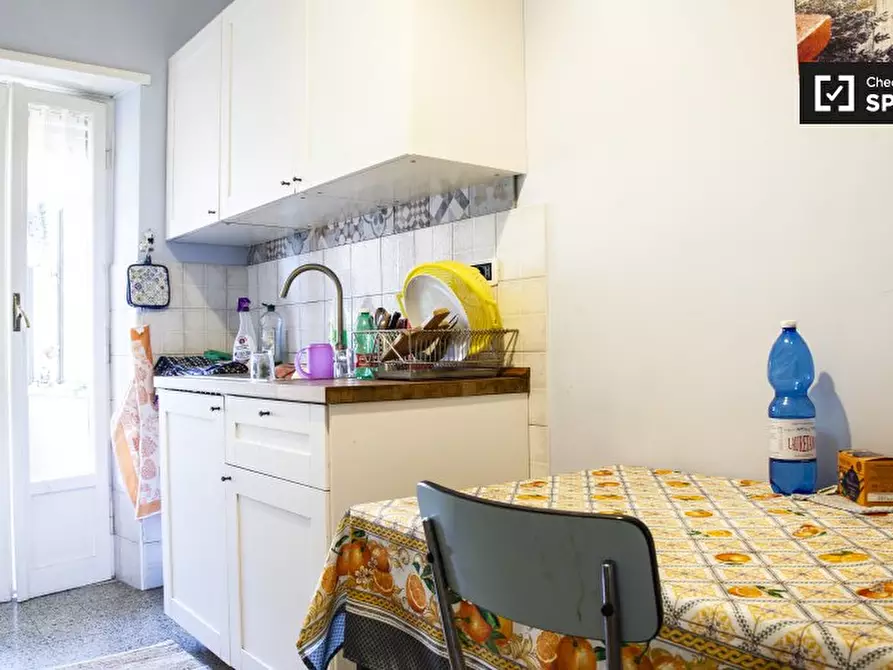 Immagine 7 di Camera condivisa in affitto  in Via Pietro Mengoli a Roma