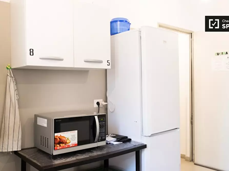 Immagine 13 di Camera condivisa in affitto  in Via dei Giovi, 00141 Roma RM, Italy a Roma