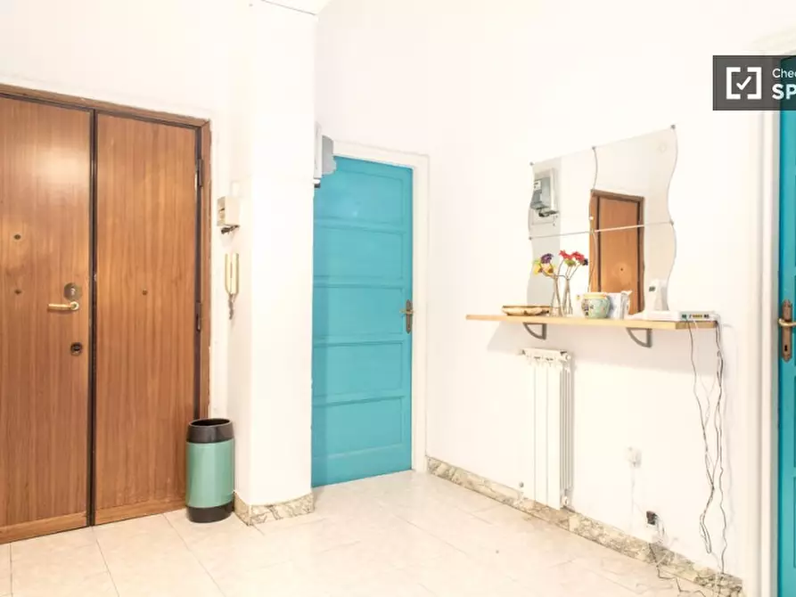 Immagine 6 di Camera condivisa in affitto  in Via delle Cave a Roma