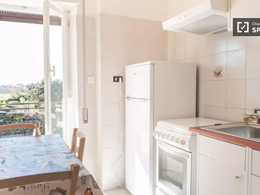 Immagine 4 di Camera condivisa in affitto  in Via Fratelli Poggini a Roma