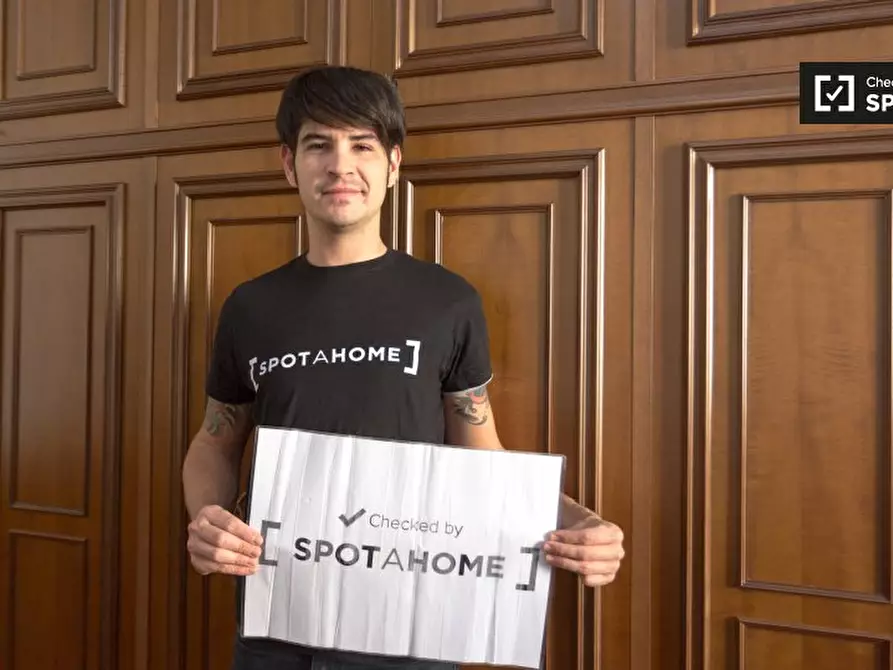 Immagine 19 di Camera condivisa in affitto  in Via Giovita Scalvini a Milano