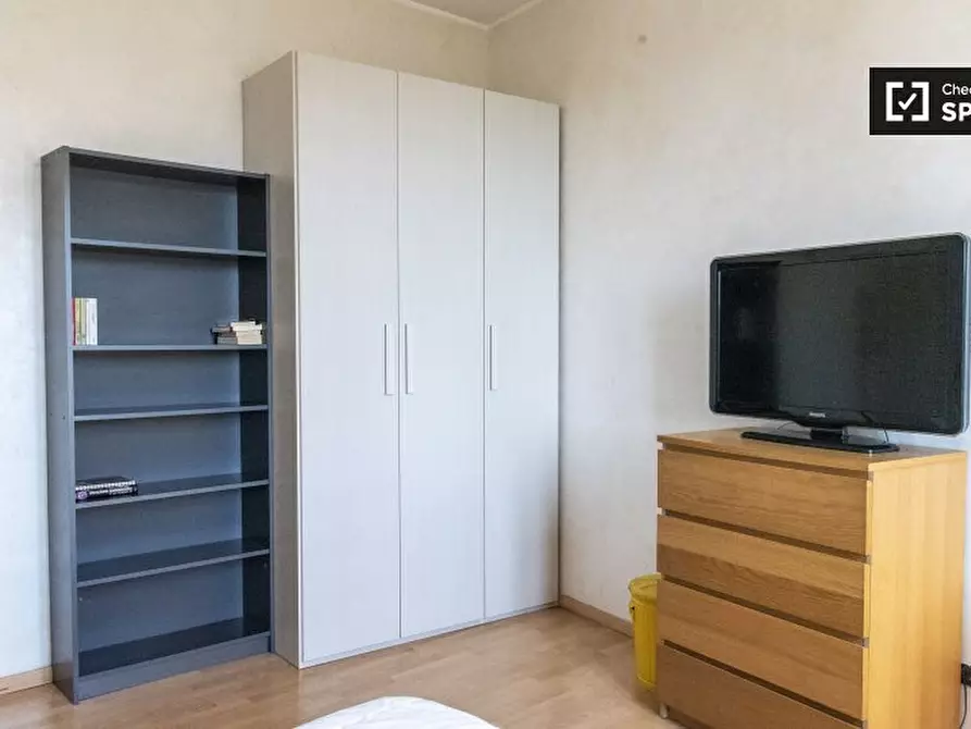 Immagine 4 di Camera condivisa in affitto  in Viale Carso a Roma