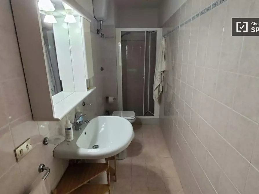 Immagine 16 di Camera condivisa in affitto  in Via della Colonna a Firenze