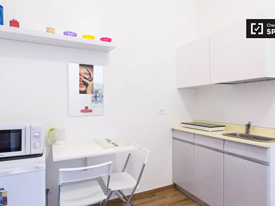 Immagine 2 di Ufficio in affitto  in Viale Giovanni da Cermenate a Milano