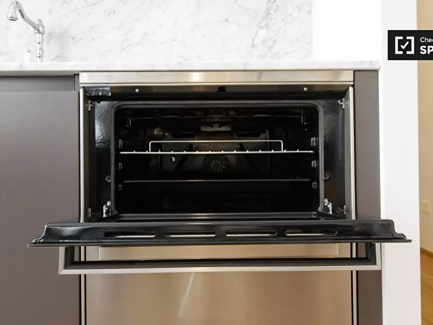 Immagine 16 di Appartamento in affitto  in Via Giuseppe Luigi Lagrange, 10123 Torino TO, Italy a Torino