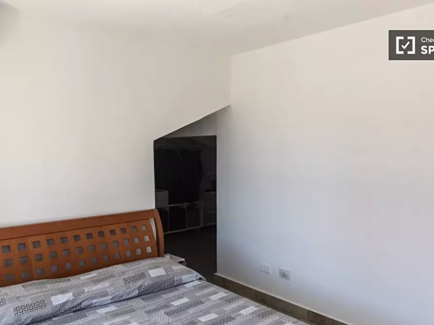 Immagine 13 di Appartamento in affitto  in Via Sesto S. Giovanni a Roma