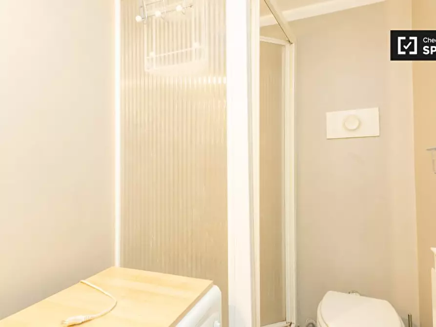 Immagine 17 di Ufficio in affitto  in Via Lodovico Il Moro, 20143 Milano MI, Italy a Milano