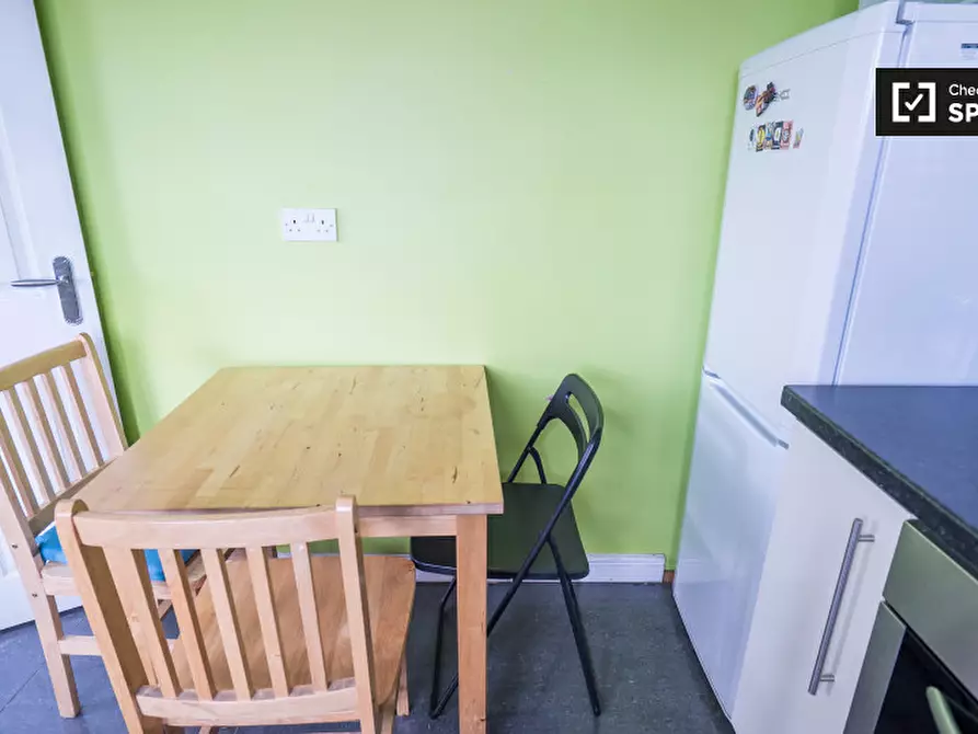 Immagine 13 di Camera condivisa in affitto  in Bethnal Green Road a Poplar