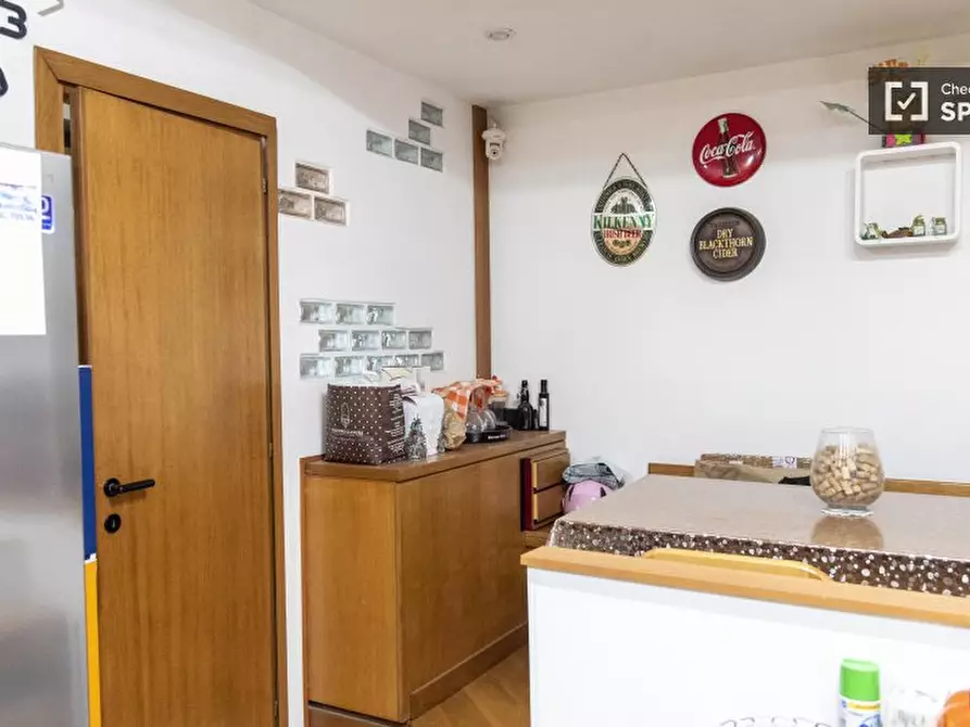 Immagine 19 di Camera condivisa in affitto  in Lungotevere di Pietra Papa a Roma