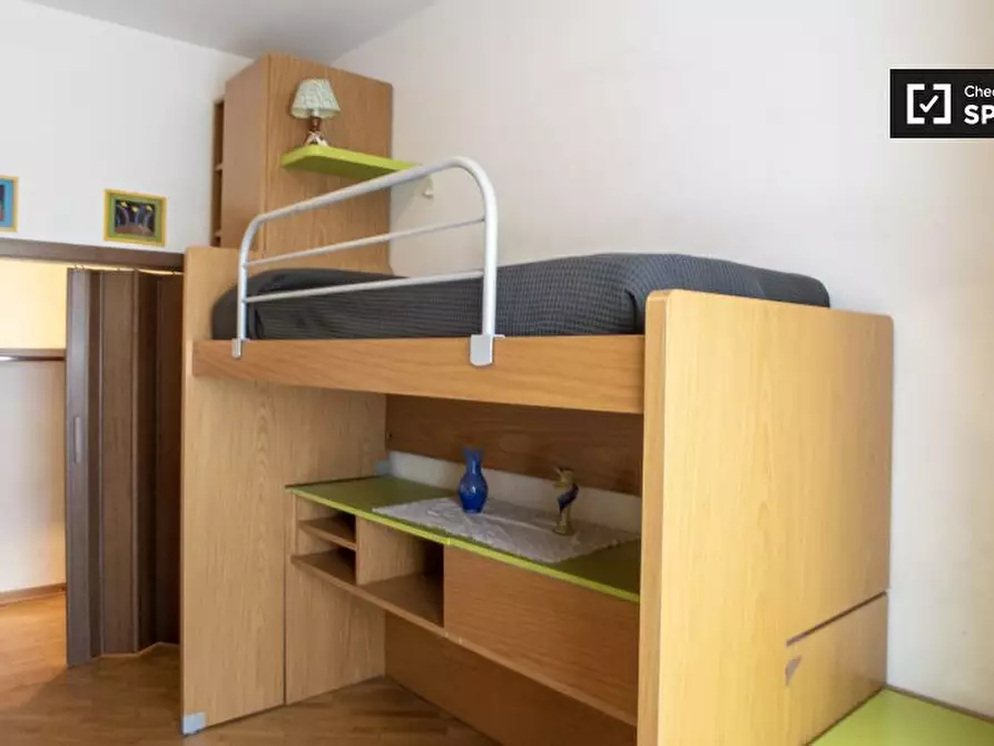 Immagine 4 di Camera condivisa in affitto  in Via Giuseppe Candiani a Milano